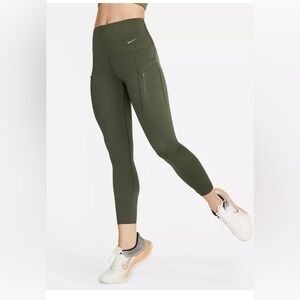 Nike Go High-Waisted Leggings with Pockets | New without Tags